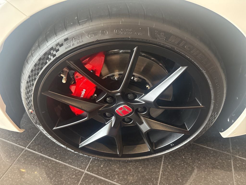 2025 Honda Civic Type R Base
