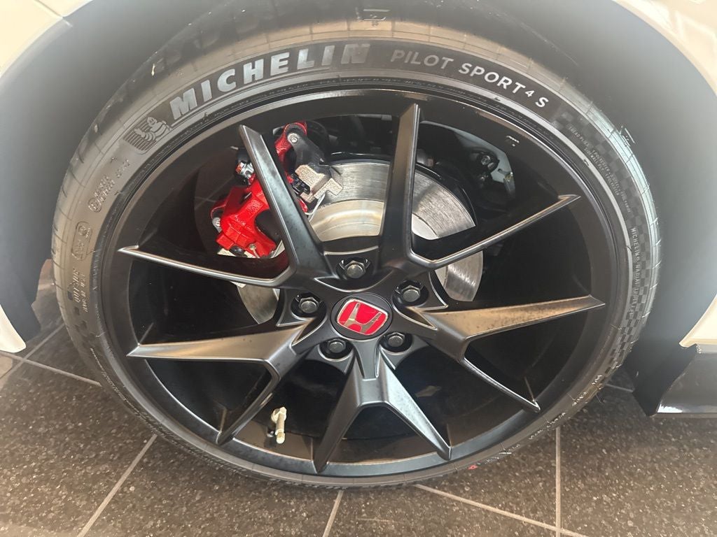 2025 Honda Civic Type R Base