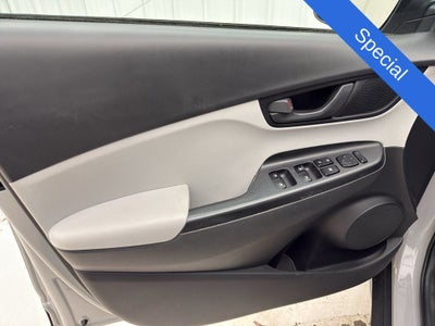 2022 Hyundai Kona SE