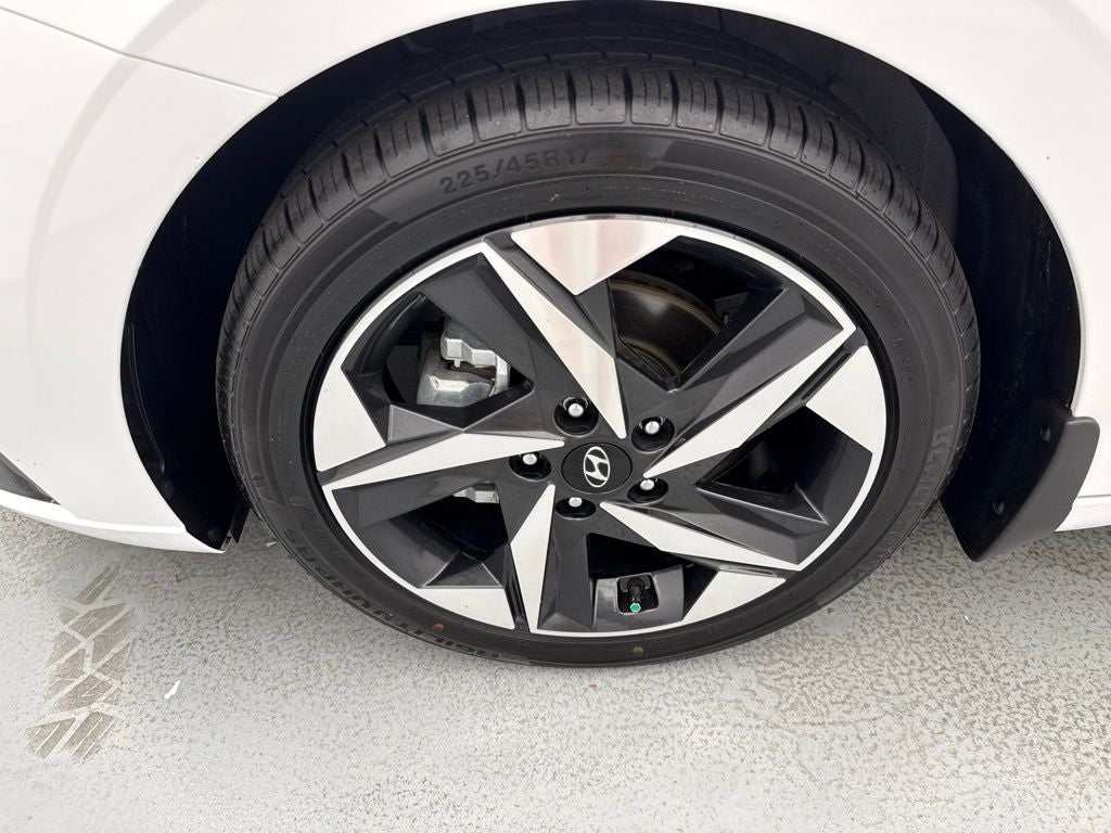 2022 Hyundai Elantra Hybrid Limited