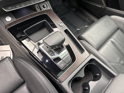 2024 Audi Q5 45 S line Premium quattro