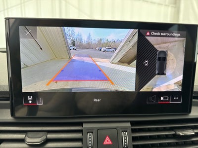 2024 Audi Q5 45 S line Premium quattro