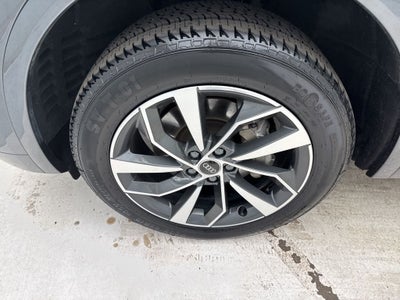 2024 Audi Q5 45 S line Premium quattro