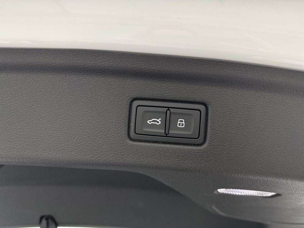 2024 Audi A5 Sportback 45 S line Premium Plus quattro