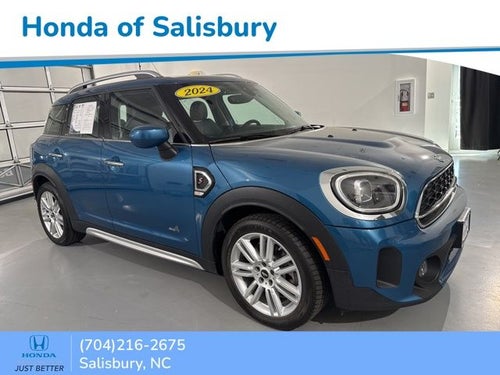 2024 MINI Cooper S Countryman Iconic