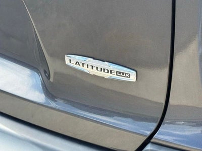 2022 Jeep Cherokee Latitude Lux