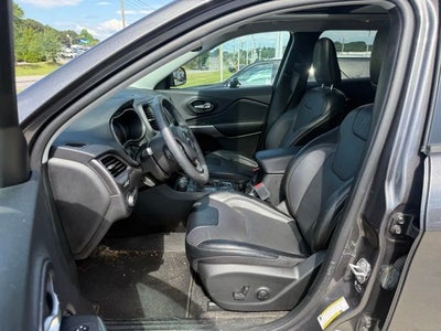 2022 Jeep Cherokee Latitude Lux