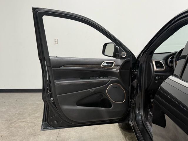 2016 Jeep Grand Cherokee Overland