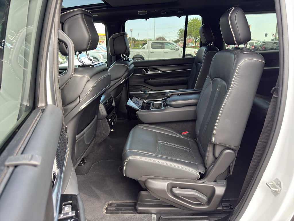 2024 Jeep Grand Wagoneer L Series II