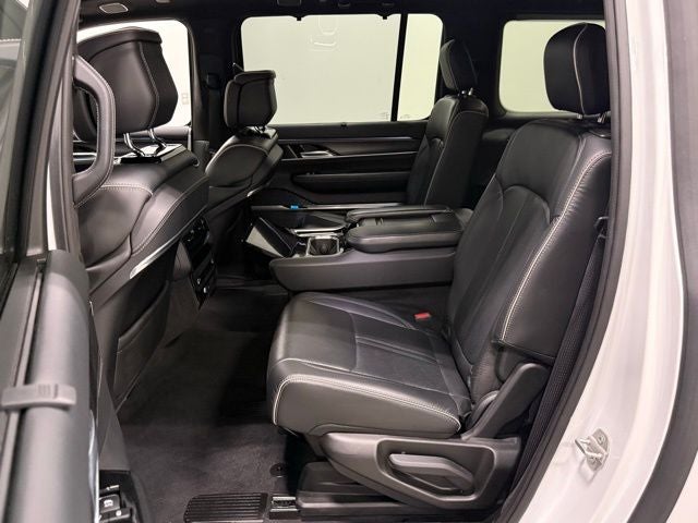 2024 Jeep Grand Wagoneer L Series II