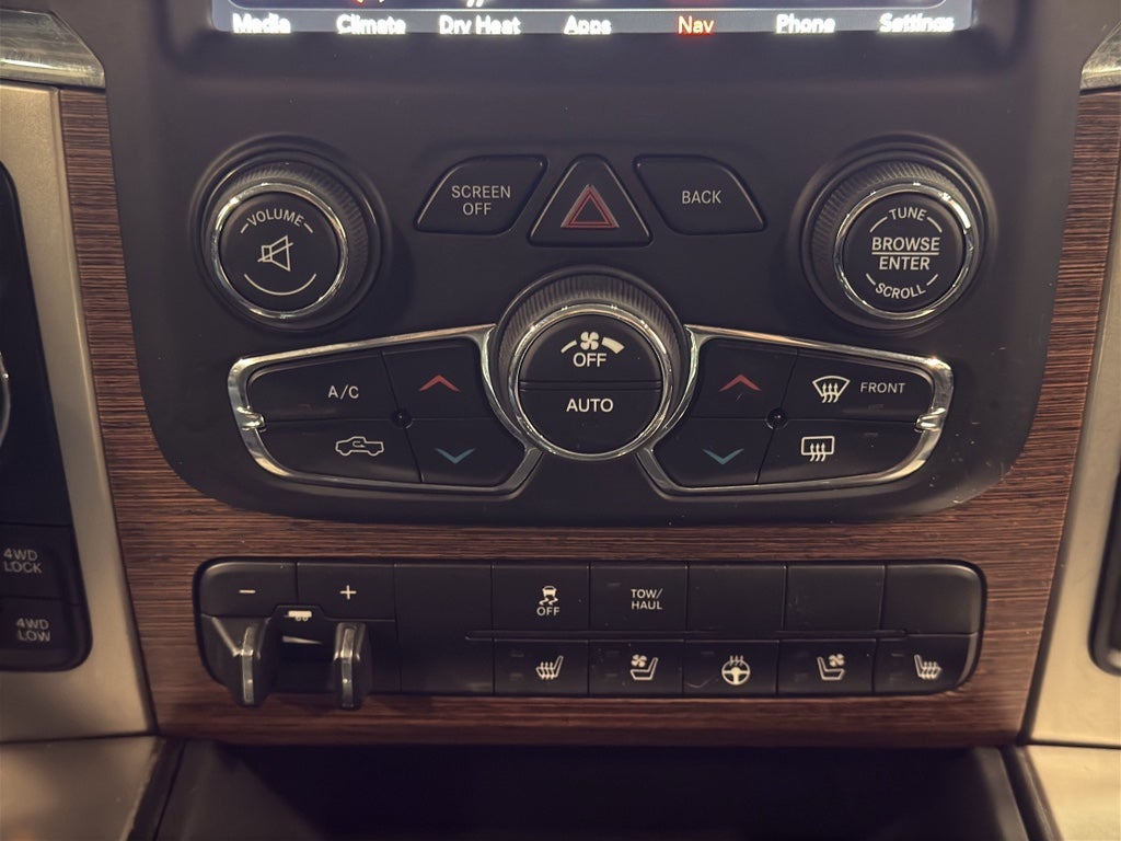 2019 RAM 1500 Classic Laramie