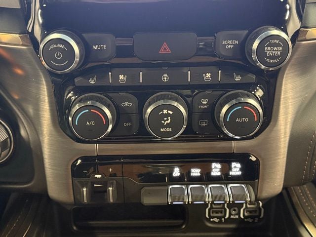 2022 RAM 1500 Longhorn