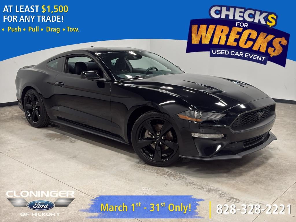 2022 Ford Mustang EcoBoost