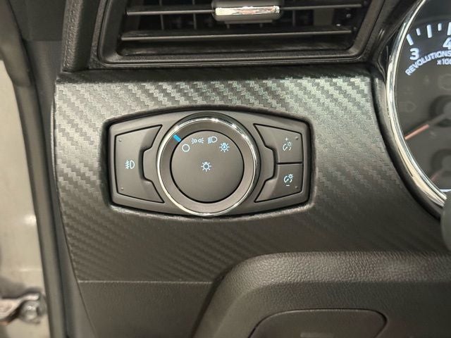 2015 Ford Mustang V6