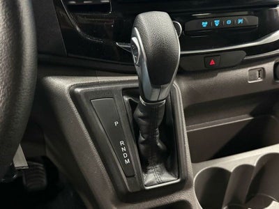 2024 Ford Transit Wagon XLT