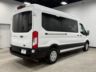 2024 Ford Transit Wagon XLT