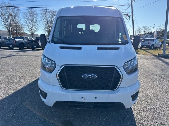 2024 Ford Transit Wagon XLT