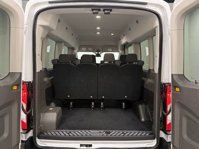 2024 Ford Transit Wagon XLT