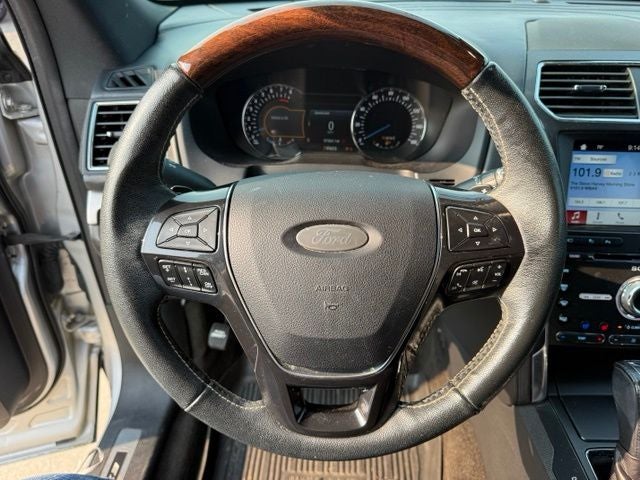 2018 Ford Explorer Platinum