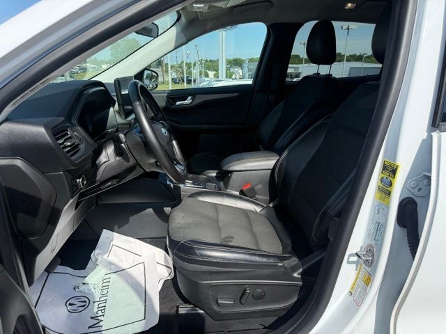 2023 Ford Escape Plug-In Hybrid Base
