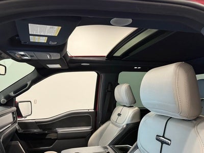 2022 Ford F-150 Lightning Platinum