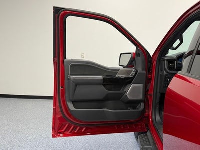 2022 Ford F-150 Lightning Platinum