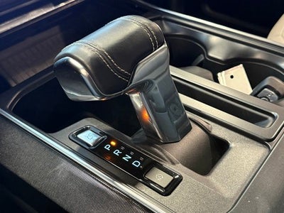 2022 Ford F-150 Lightning Platinum