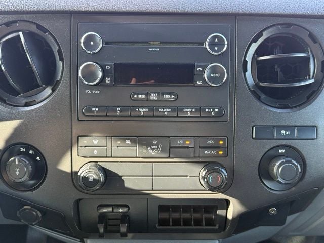 2013 Ford F-250SD XL