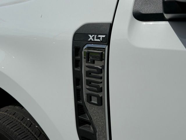 2025 Ford F-250 XLT