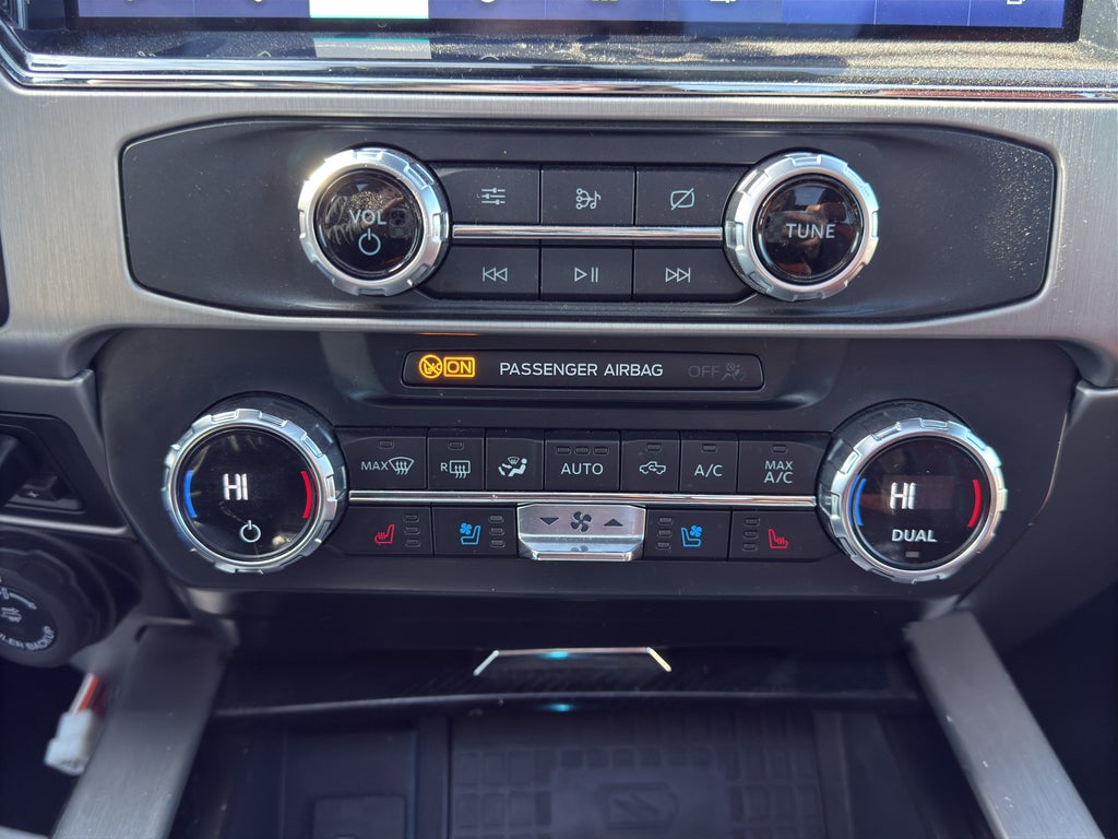 2022 Ford F-350 Platinum