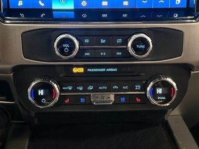 2022 Ford F-350SD Platinum