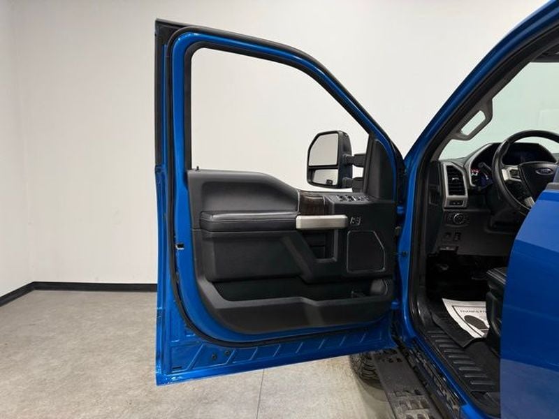 2020 Ford F-250 LARIAT