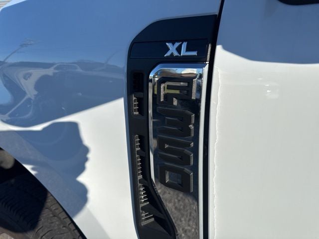 2023 Ford F-350SD XL