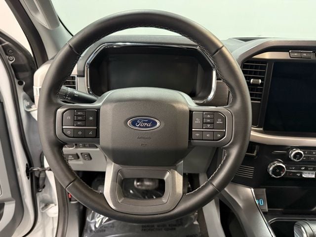 2023 Ford F-150 Lightning XLT