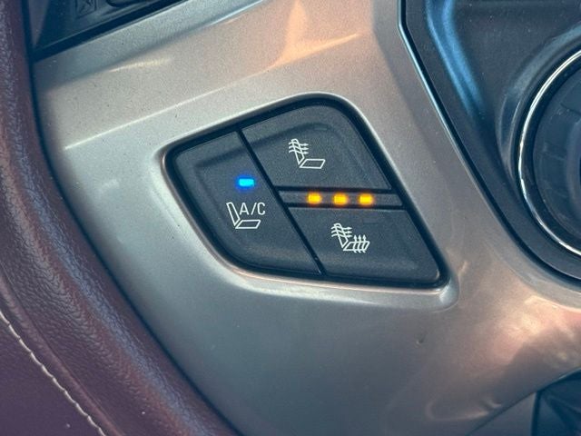 2015 Chevrolet Silverado 3500HD High Country