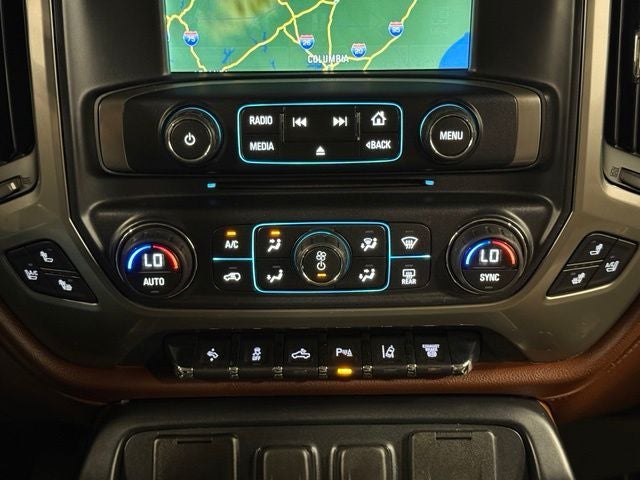 2015 Chevrolet Silverado 3500HD High Country