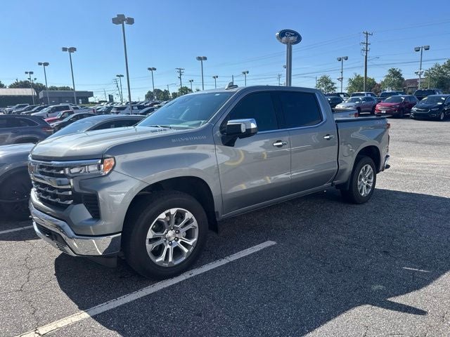 2025 Chevrolet Silverado 1500 LTZ