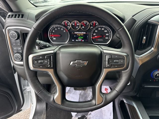 2022 Chevrolet Silverado RST