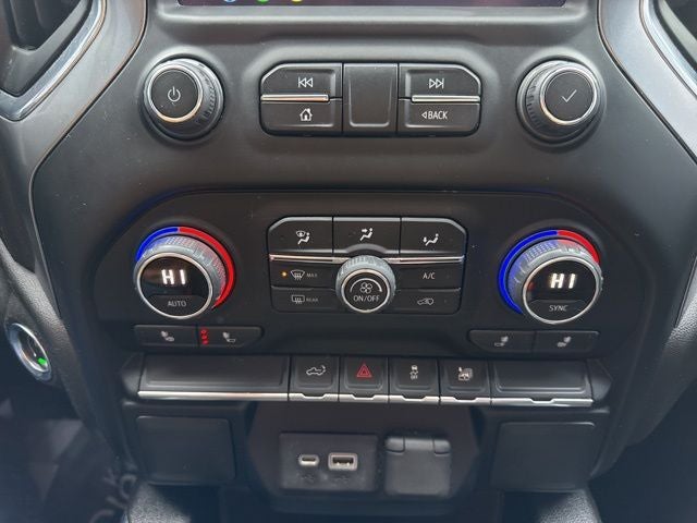 2022 Chevrolet Silverado RST