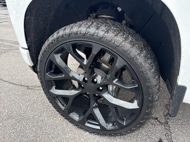 2022 Chevrolet Silverado RST