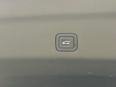 2022 GMC Yukon AT4