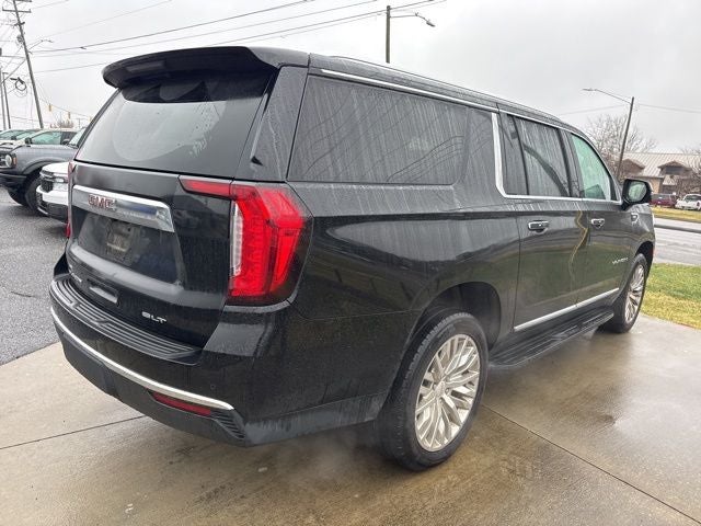 2023 GMC Yukon XL SLT