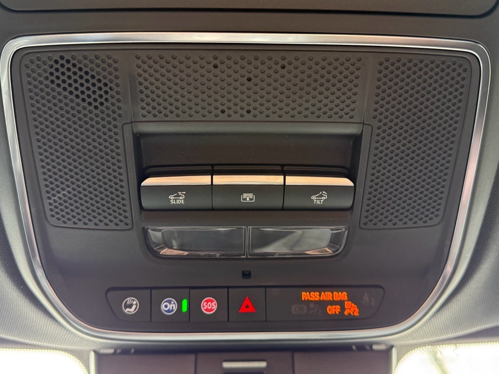 2024 Chevrolet Traverse AWD RS