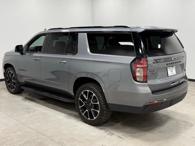 2022 Chevrolet Suburban RST
