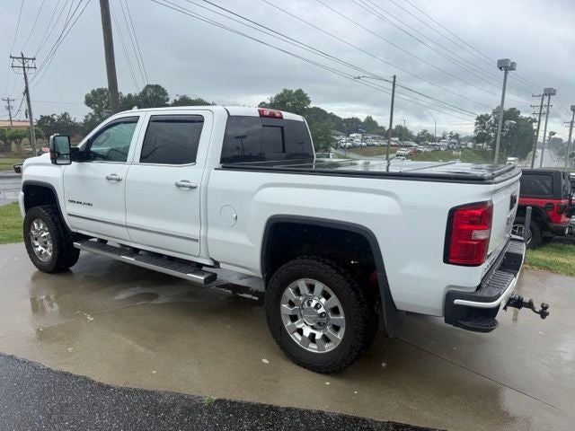 2017 GMC Sierra 2500HD Denali