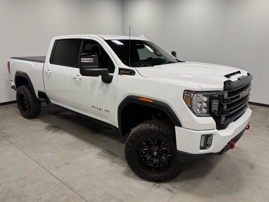 2023 GMC Sierra AT4