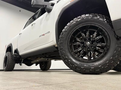 2023 GMC Sierra 2500HD AT4