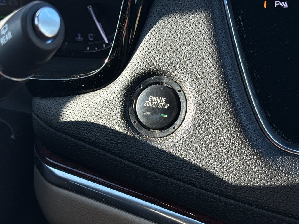 2019 Cadillac XT5 Luxury FWD