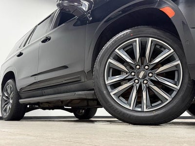 2023 Cadillac Escalade Sport