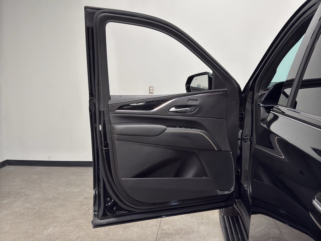 2024 Cadillac Escalade ESV AWD V-Series